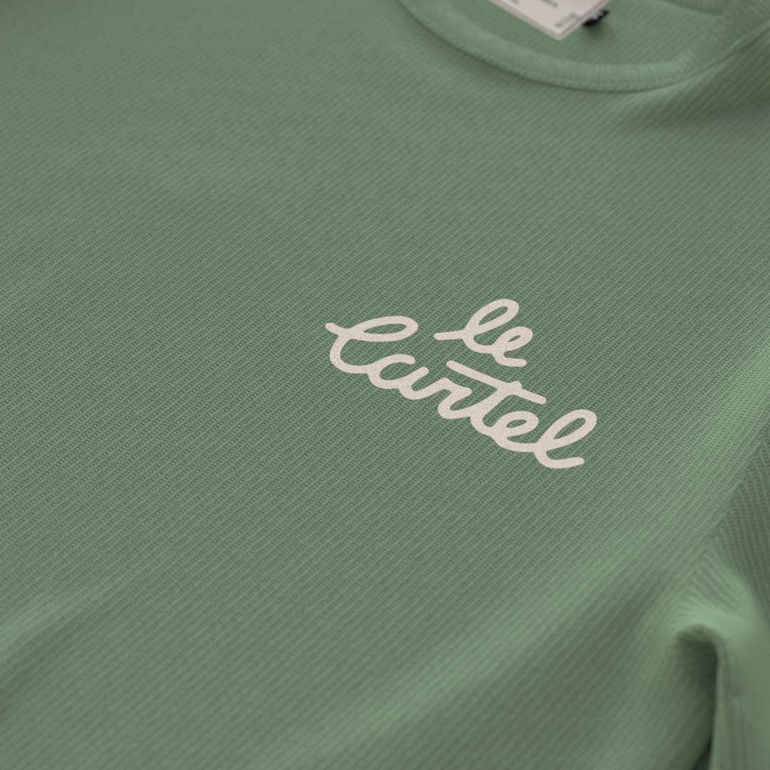 WINTER IS OVER・Large unisex T-shirt・Vintage green